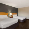 Отель Canadas Best Value Inn & Suites Kamloops, фото 2