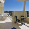 Отель Spacious 3 bedroom apartment with seaview, фото 9
