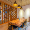 Отель Qishe Hotel (Yangshuo Ten Mile Gallery), фото 17