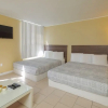 Отель Gorgeous Studio/1bath, Miami Beach, 1 Block to the Ocean!, фото 2