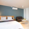 Отель Yeosu Lium Hostel, фото 2