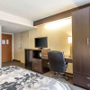 Отель Sleep Inn & Suites, фото 4