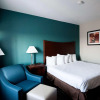 Отель SureStay Plus Hotel by Best Western Topeka Northwest, фото 25