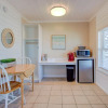 Отель SeaWitch Motel, фото 21