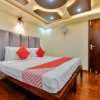Отель OYO 23063 Luxury Meghavarsham 5BHK, фото 3