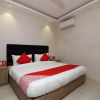 Отель OYO Flagship 807601 Hotel SS Plaza, фото 3