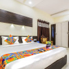Отель Fabhotel Crown Suites, фото 17