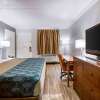 Отель Travelodge by Wyndham Canton/Livonia Area, MI, фото 4