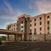 Отель Hampton Inn & Suites Hudson, фото 1