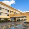 Отель La Quinta Inn by Wyndham Auburn Worcester в Оберне