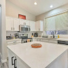 Отель Glendale Home, 4 Mi to Peoria Sports Complex!, фото 4
