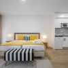 Отель Studios Funchal 104 by Homing, фото 14