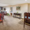 Отель Holiday Inn Hotel & Suites Cincinnati - Eastgate, an IHG Hotel, фото 11