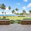 Отель Luxury beachfront unit in Flamingo right in front of the waves, фото 12