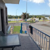 Отель Innisfail Riverfront Motel, фото 4