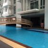 Отель JB Shopping Mall Condo at D Esplanade, фото 1