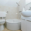 Отель Modern Traditional Apartment w Patio, Near Beach, фото 7