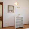 Отель Apartment Ruzica - with sea view: A3 - zuti Igrane, Riviera Makarska, фото 4