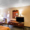 Отель Days Inn & Suites By Wyndham Tulsa Airport, фото 9