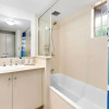 Отель Reef Apartment Cairns - 4 Pools Resort BBQ, фото 11