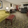 Отель Holiday Inn Express & Suites DFW - Grapevine, an IHG Hotel, фото 22