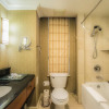 Отель Boutique Downtown Suites - Privately owned, фото 8