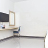 Отель RedDoorz Plus near Sultan Hasanuddin Airport, фото 29