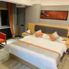 Отель Jun Hotel Gansu Zhangye Ganzhou Nanhuan Road Dafosi, фото 1