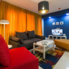 Отель Pop your C-O-L-O-R-S - Funky and Modern 1BDR. Apt., фото 16