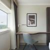 Отель Hyatt Place London Heathrow Airport, фото 4