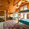 Отель Mountaintop Lodge - Eight Bedroom Cabin, фото 10