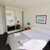 Отель Apartments On Lygon, фото 6
