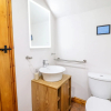 Отель Cwm Yr Afon Cottage, фото 10