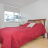 Отель Stunning 3 Bedroom House With Garden in Battersea, фото 5