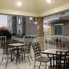 Отель Candlewood Suites Lenexa - Overland Park Area, фото 11