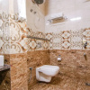 Отель Homefort Stays - Sector 45 Near Cyber Park & Artemis Hospital, фото 13