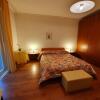 Отель Flowers Rooms в Триесте