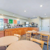 Отель Econo Lodge Inn & Suites, фото 22