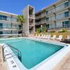 Отель Americas Best Value Inn Cocoa Port Canaveral, фото 10