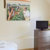 Отель Luxury Cart Lodge Set On The Farm Which Featured In The 'darling Buds, фото 13