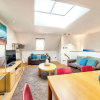 Отель JOIVY Quiet Mews Street Apartment in the Heart of Edinburgh, фото 16