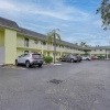Отель Siesta Key Condo w/ Heated Pool < 1 Mi to Beach, фото 1