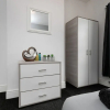 Отель OnPoint Apartments Spacious 4 Bed House, фото 4