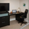 Отель Main and Henry Extended Stay Residences, фото 7