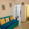 Отель Superbe studio rue piétonne principale Sanary à côté du port, фото 2