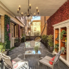 Отель AwesHome White Mirror Apartment&Terrace, фото 1
