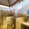 Отель Royal Retreat Villa's Lembongan, фото 4
