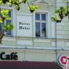 Отель Madar Café Central Melk в Мельке