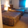 Отель Urbana Inn & Suites, фото 15