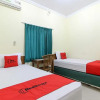 Отель Reddoorz near Rumah Sakit Condong Catur, фото 19